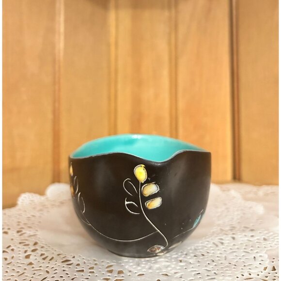 Vintage Canadian Pottery Creamer & Sugar Bowl Set By Herta Decorated Leaf Design - Picture 5 of 9